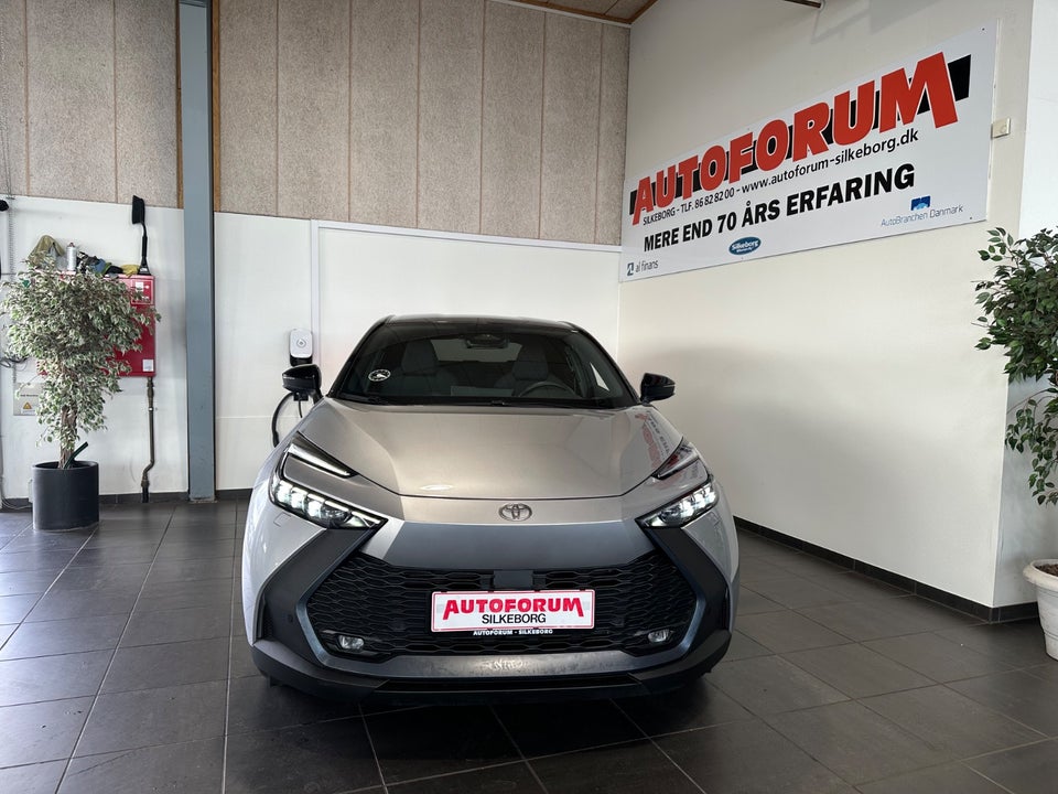 Toyota C-HR 2,0 Plug-in Hybrid Style Smart 5d