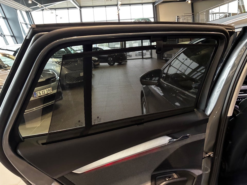 Skoda Enyaq 80 iV Clever 5d