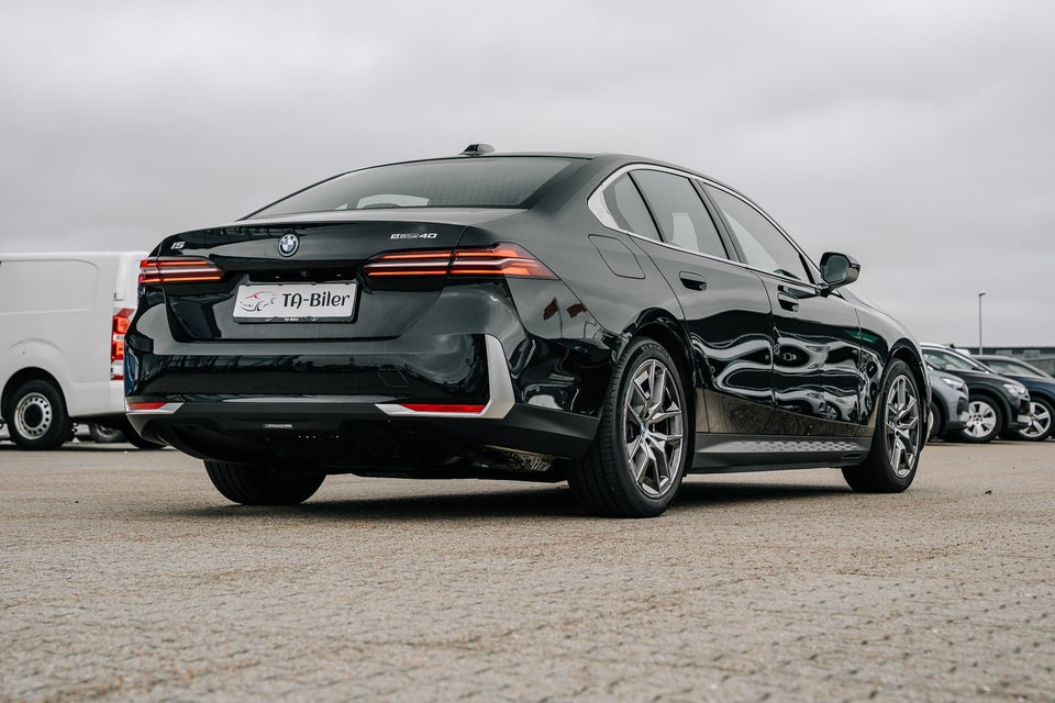 BMW i5 eDrive40 Sport Line 4d