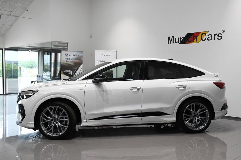 Audi Q4 e-tron 40 S-line Sportback 5d