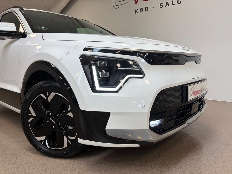 Kia Niro 64 EV Upgrade 5d