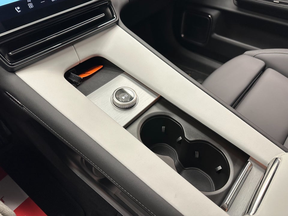 Polestar 4 Long Range AWD 5d