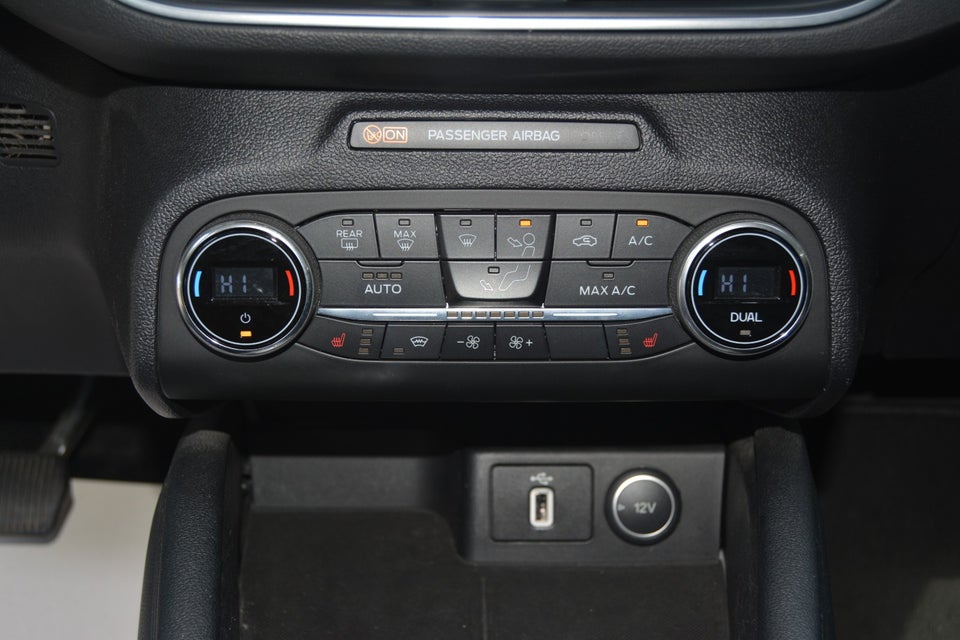 Ford Focus 1,5 EcoBoost Titanium stc. aut. 5d