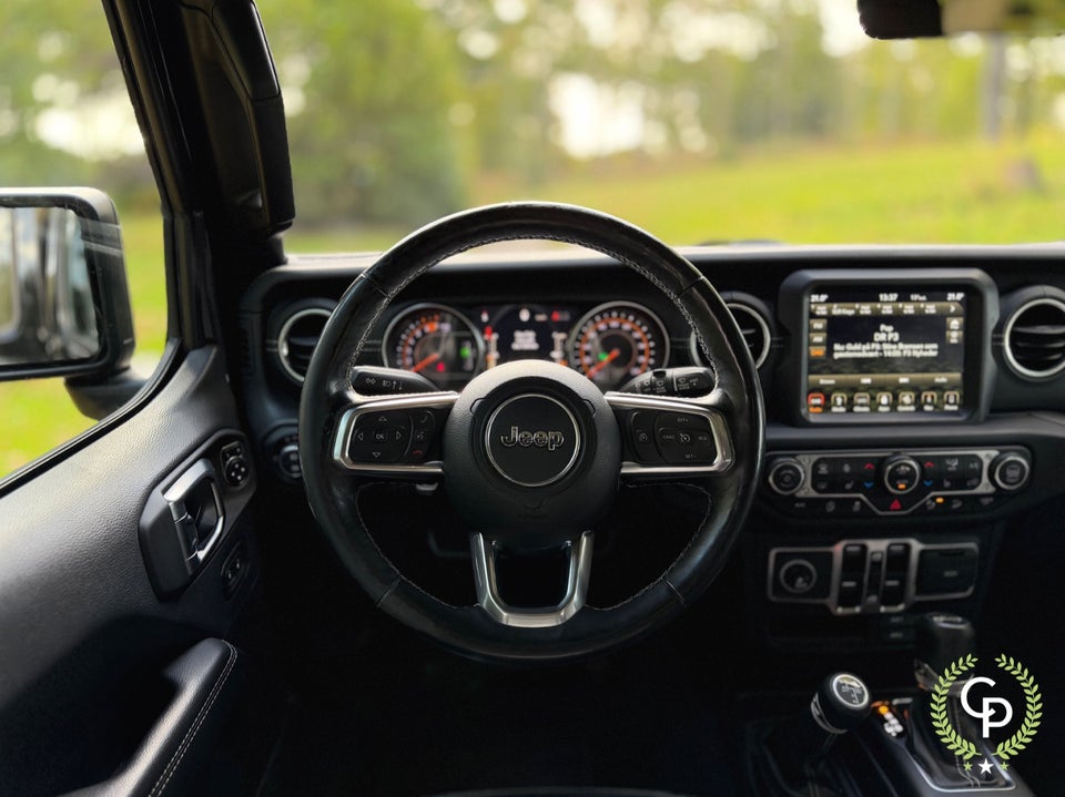 Jeep Wrangler Unlimited 2,0 T Sahara aut. 4x4 5d