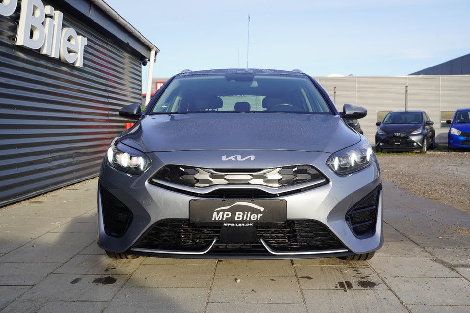 Kia Ceed 1,6 PHEV Prestige SW DCT 5d