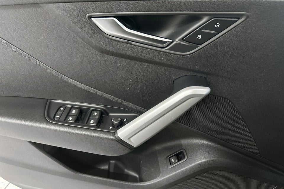 Audi Q2 35 TFSi Prestige S-tr. 5d