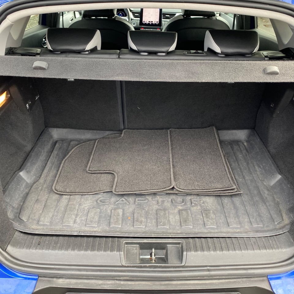 Renault Captur 1,6 E-Tech Intens 5d