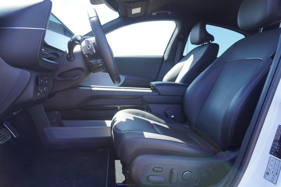 Hyundai Ioniq 6 77 Ultimate AWD 4d