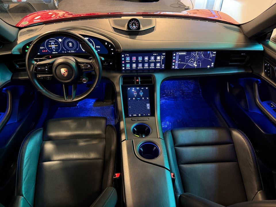 Porsche Taycan 4 Performance+ Cross Turismo 5d