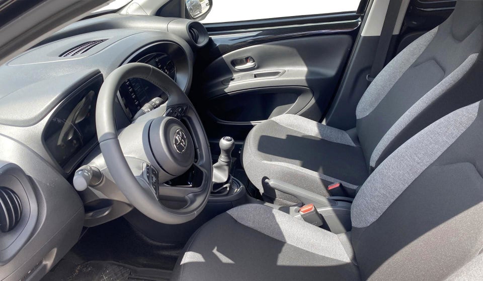 Toyota Aygo X 1,0 Active 5d