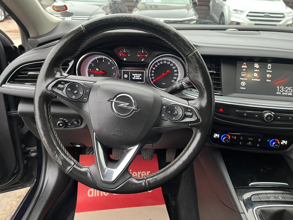 Opel Insignia 1,5 T 140 Enjoy Sports Tourer 5d