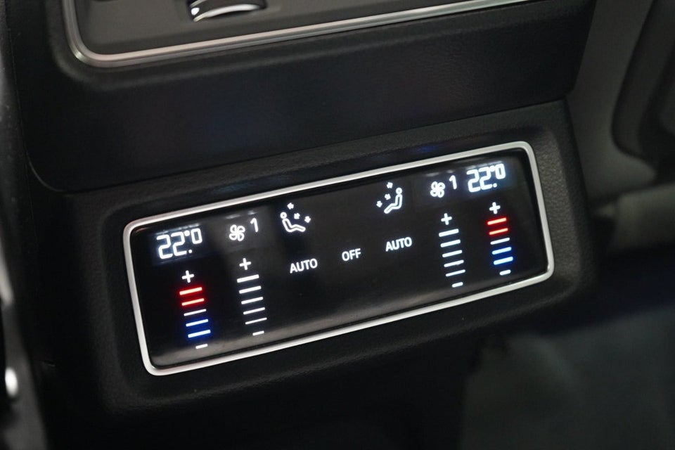 Audi e-tron 55 S-line quattro 5d