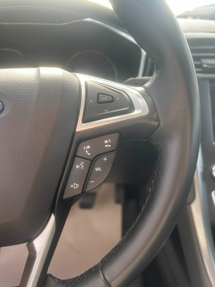 Ford Mondeo 1,5 SCTi 160 Titanium 5d