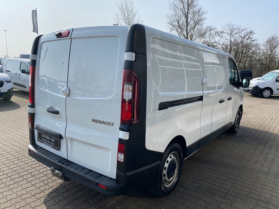 Renault Trafic 2,0 dCi 150 L2H1