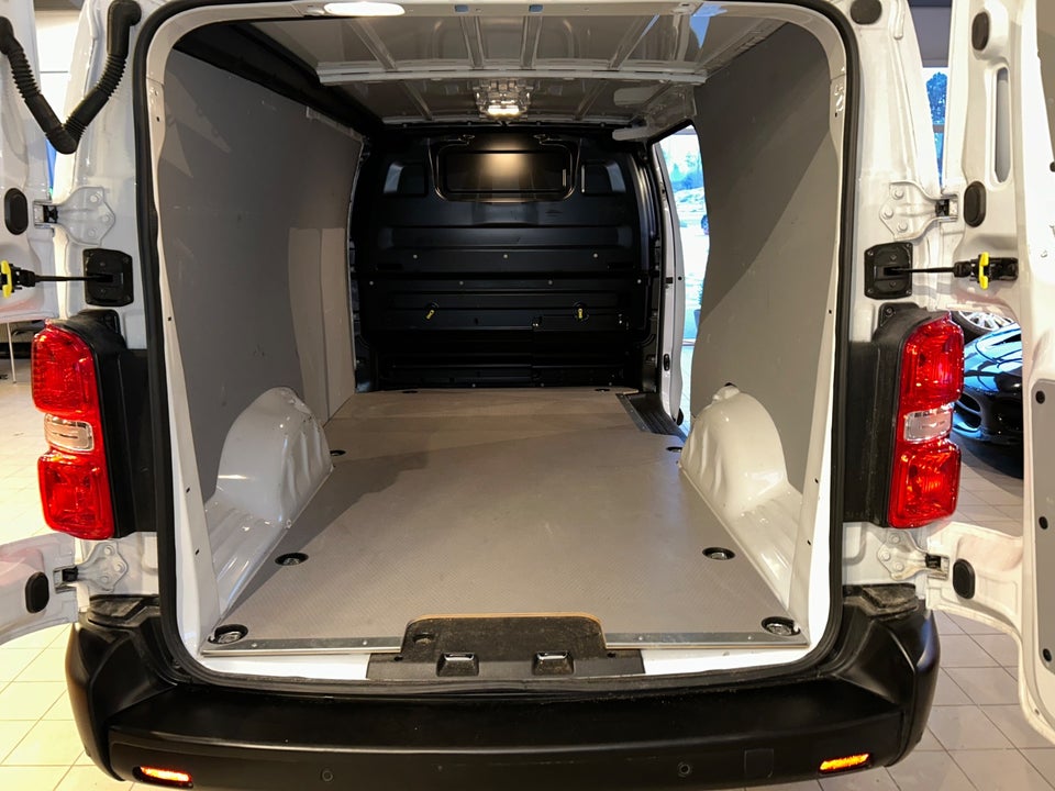 Citroën Jumpy 2,0 BlueHDi 145 L3 FlexLine EAT8