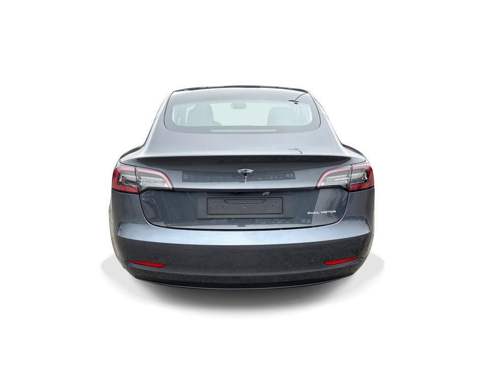 Tesla Model 3 Long Range AWD 4d