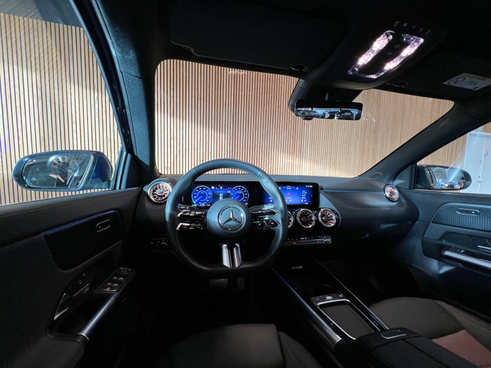 Mercedes EQA250+ Electric Art 5d