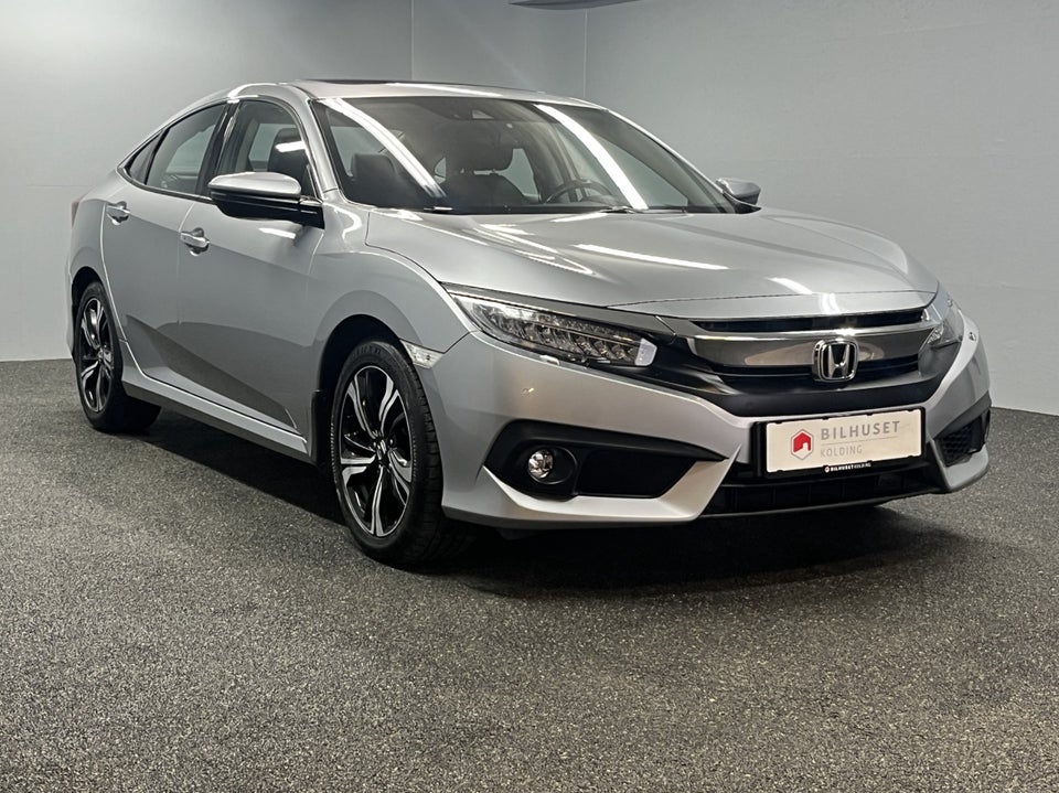 Honda Civic 1,6 i-DTEC Executive 4d