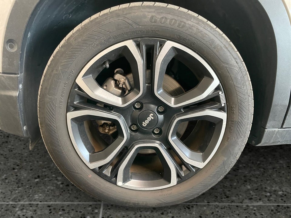 Jeep Avenger 54 Summit 5d