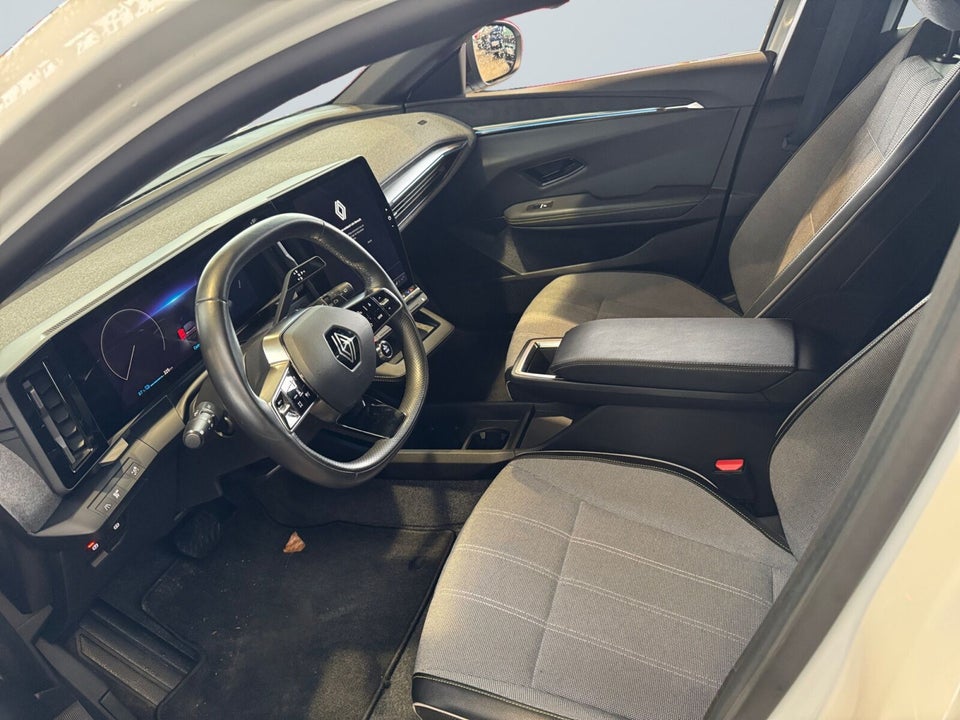 Renault Megane E-Tech 40 Techno 5d