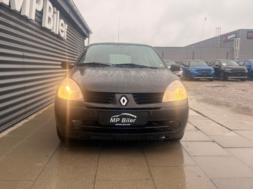 Renault Clio II 1,2 8V Basic 5d