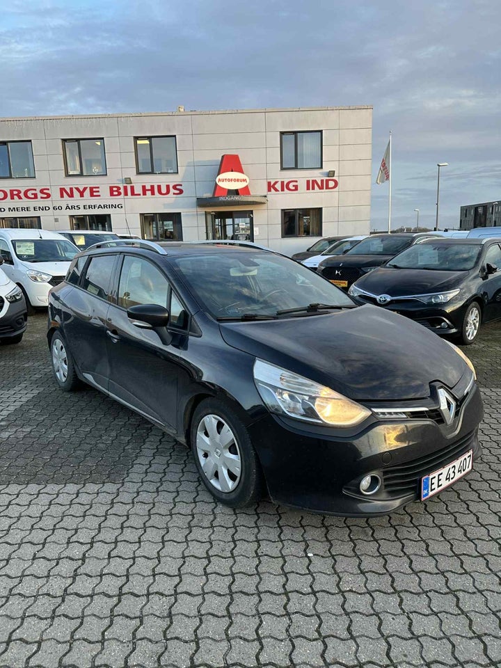 Renault Clio IV 0,9 TCe 90 Expression Sport Tourer 5d