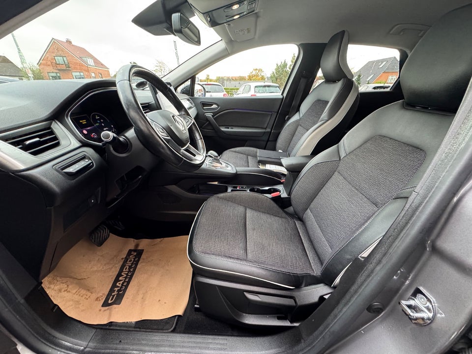 Renault Captur 1,6 E-Tech Intens 5d