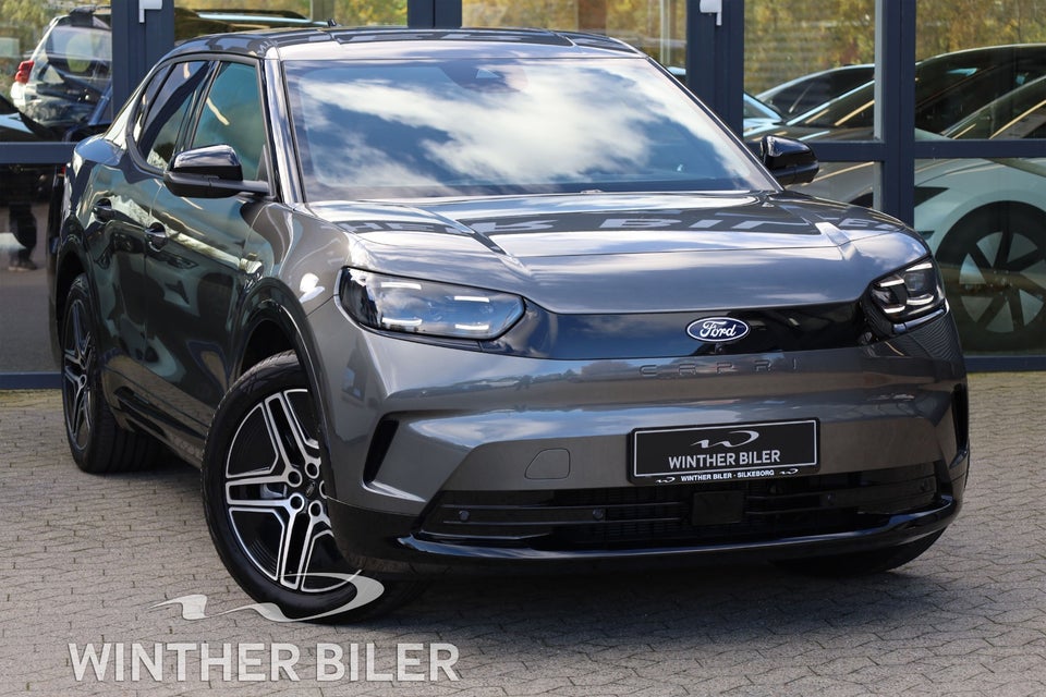 Ford Capri 82 Premium Extended Range 5d