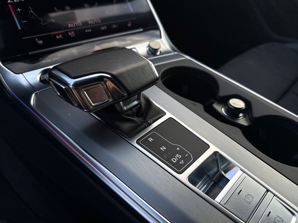 Audi A6 55 TFSi e Sport Prestige quattro S-tr. 4d