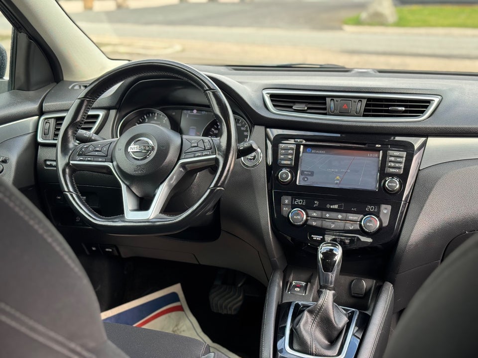Nissan Qashqai 1,2 Dig-T 115 N-Connecta X-tr. 5d