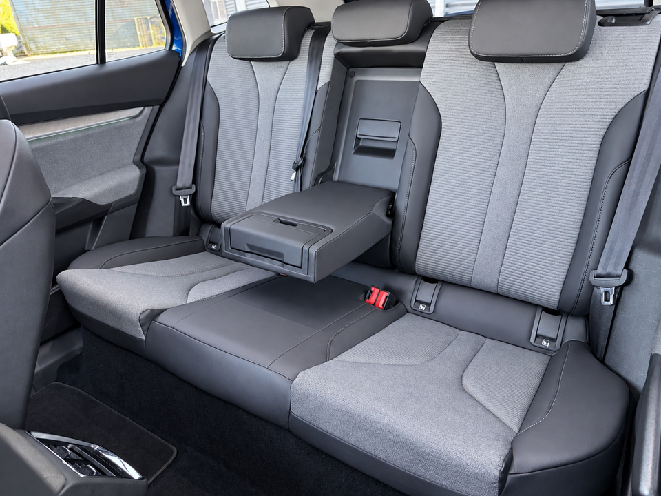 Skoda Enyaq 60 iV Loft 5d