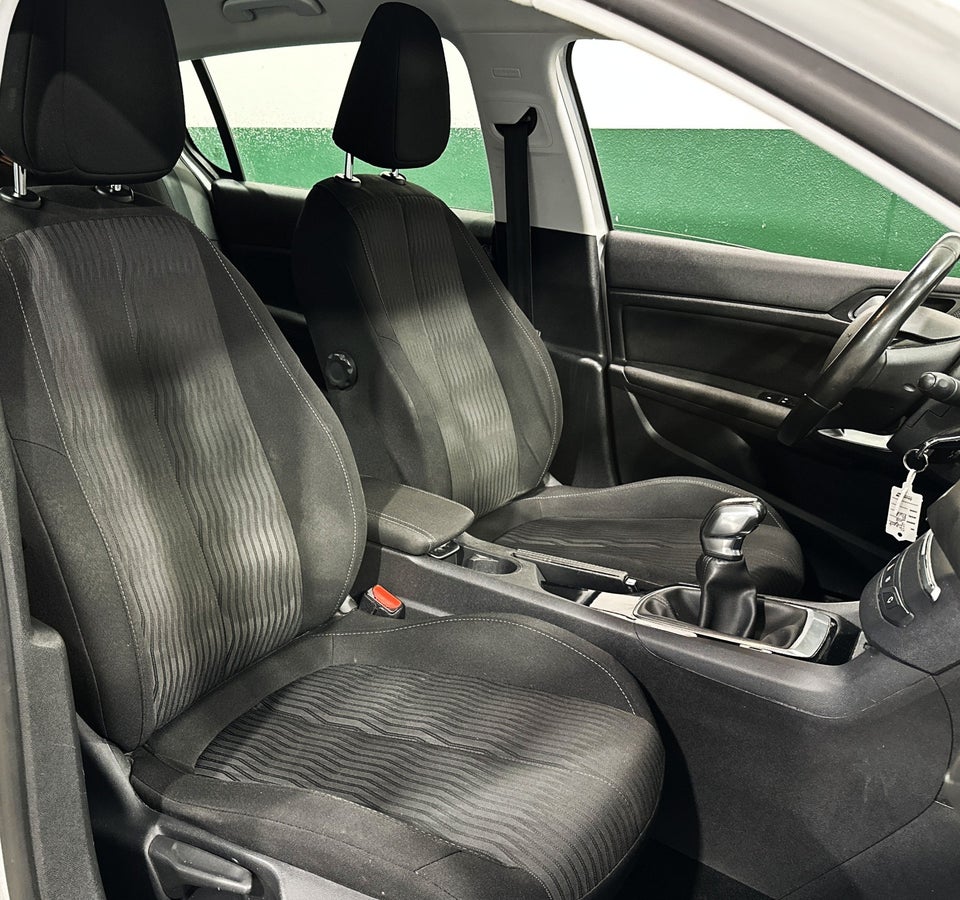 Peugeot 308 1,6 HDi 92 Style 5d