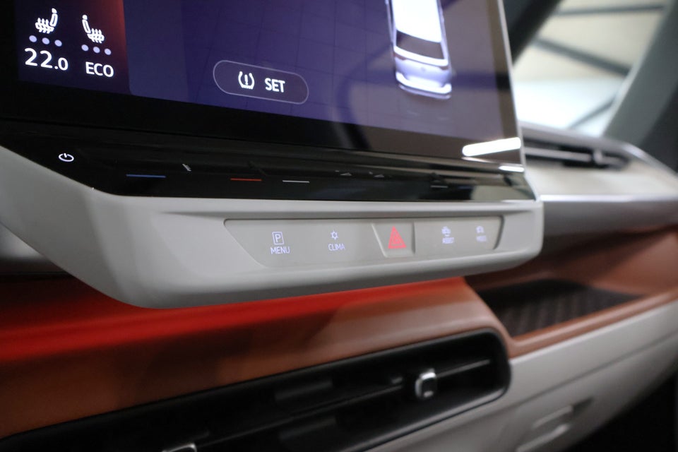 VW ID.Buzz 77 Pro SWB 5d