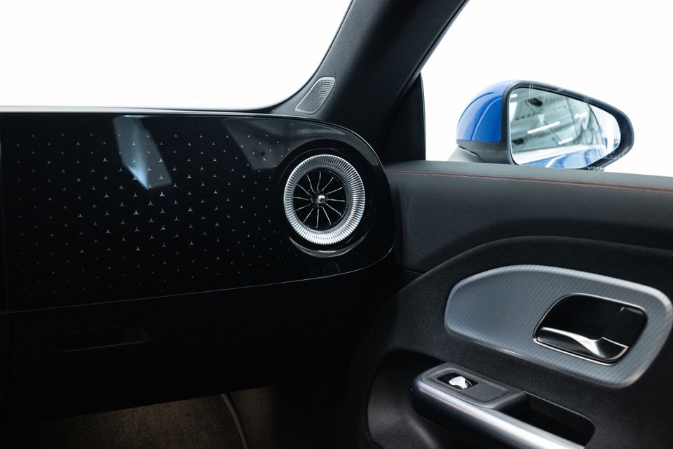Mercedes CLA250+ electric AMG Advance Plus 4d