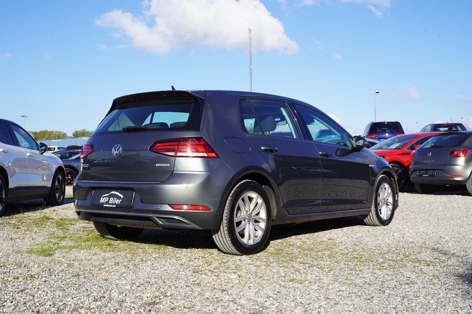 VW Golf VII 1,5 TSi 130 Comfortline DSG 5d