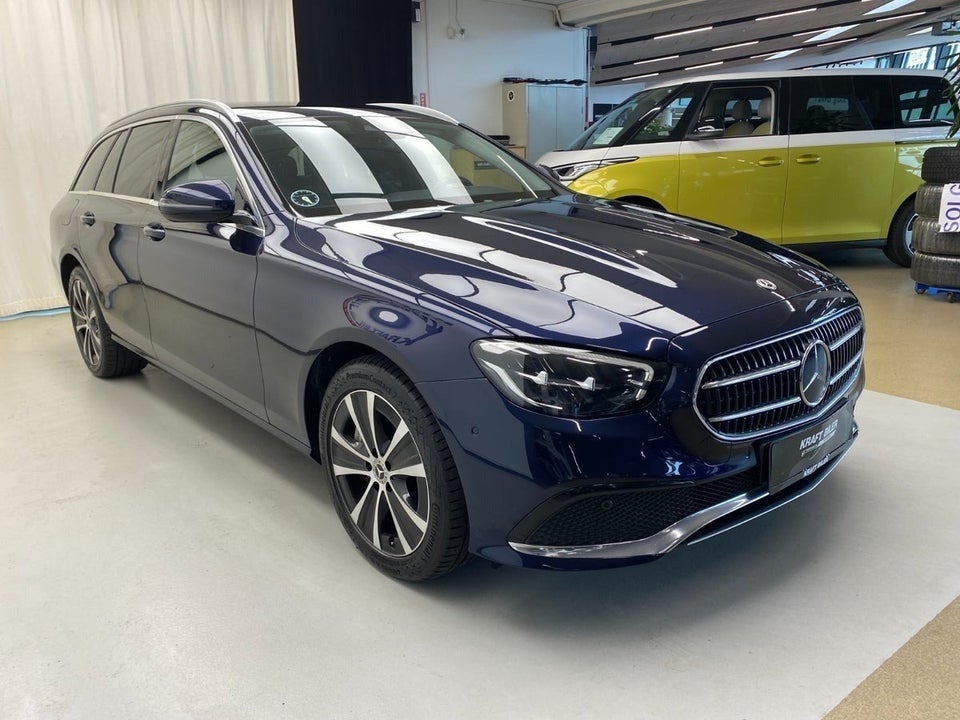 Mercedes E300 de 2,0 stc. aut. 4Matic 5d