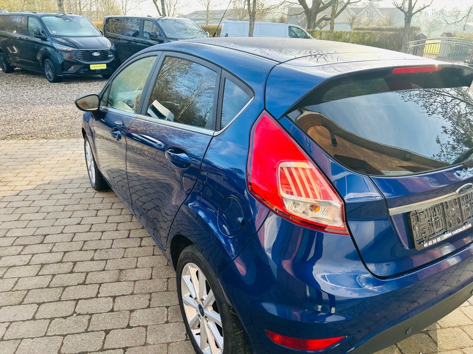 Ford Fiesta 1,1 Titanium Van 5d