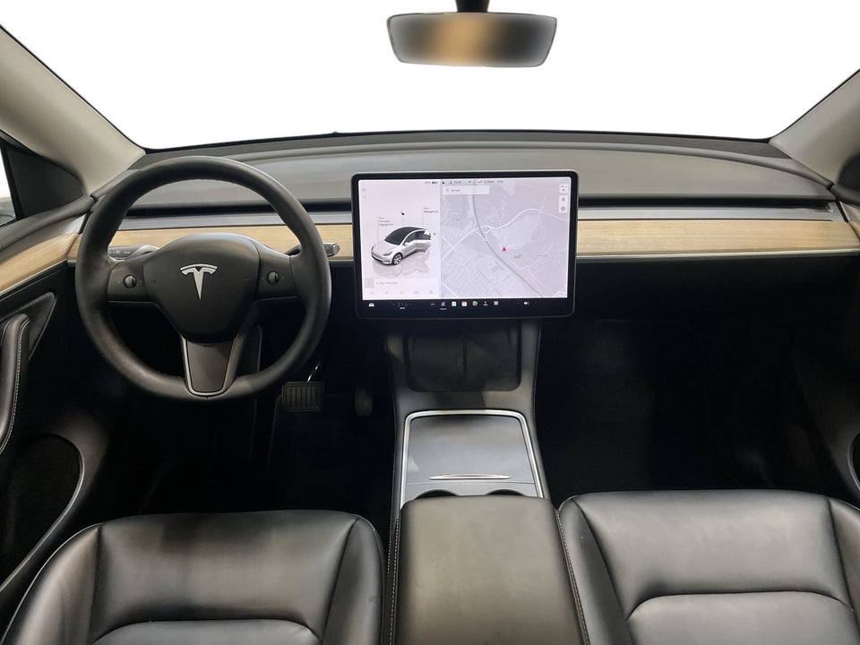 Tesla Model Y Long Range AWD 5d