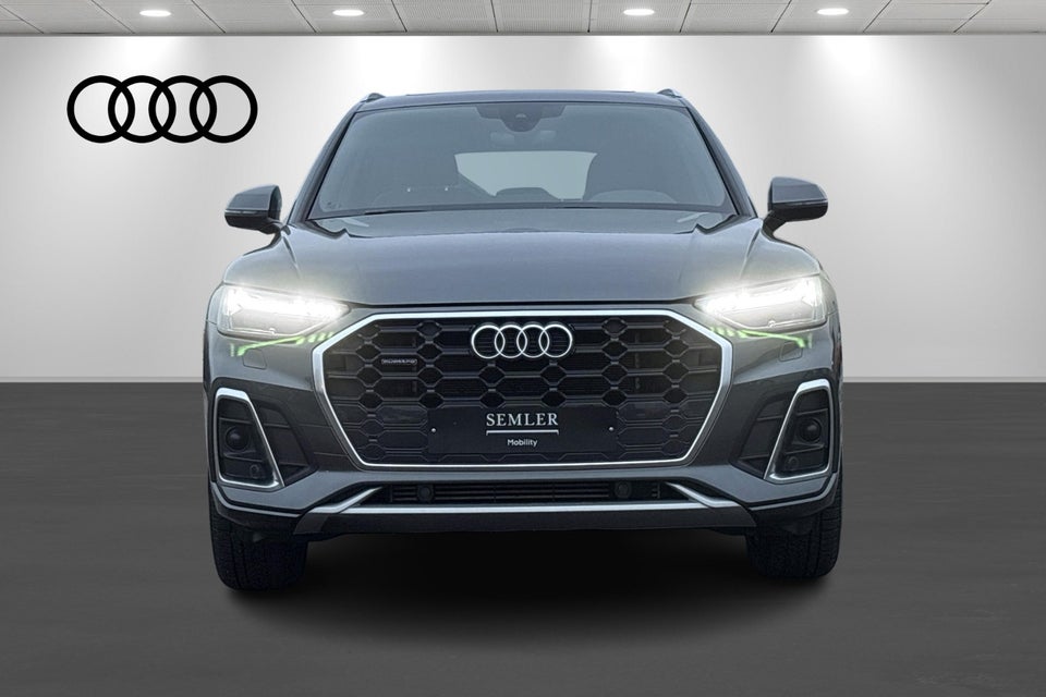 Audi Q5 55 TFSi e S-line quattro S-tr. 5d