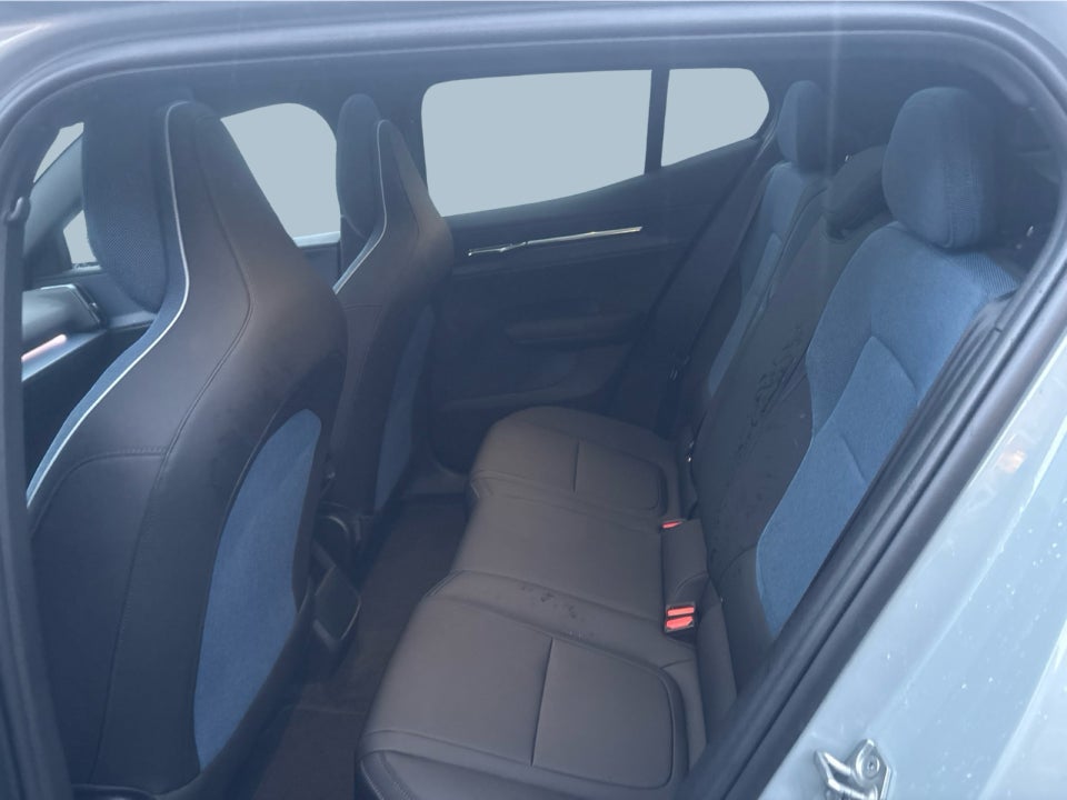 Volvo EX30 Twin Performance Ultra 5d