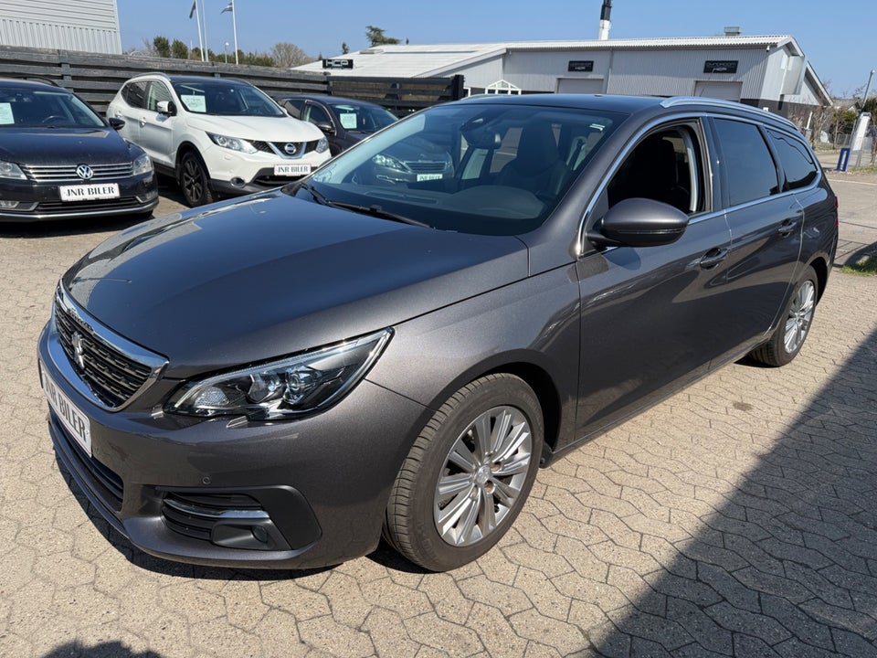 Peugeot 308 1,6 BlueHDi 120 Allure SW 5d