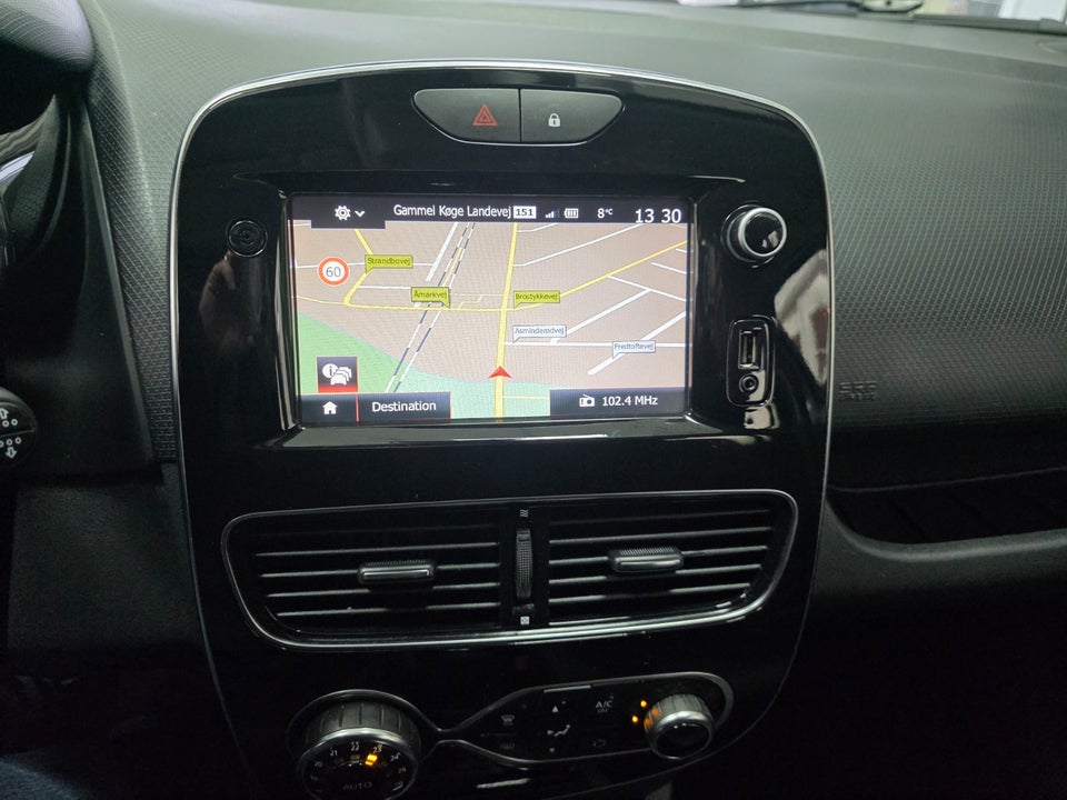 Renault Clio IV 0,9 TCe 90 Limited Sport Tourer 5d