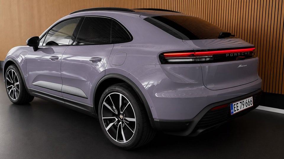 Porsche Macan 4 5d