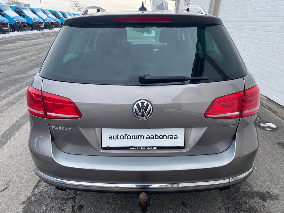 VW Passat 2,0 TDi 170 Highline Variant 4Motion BMT 5d