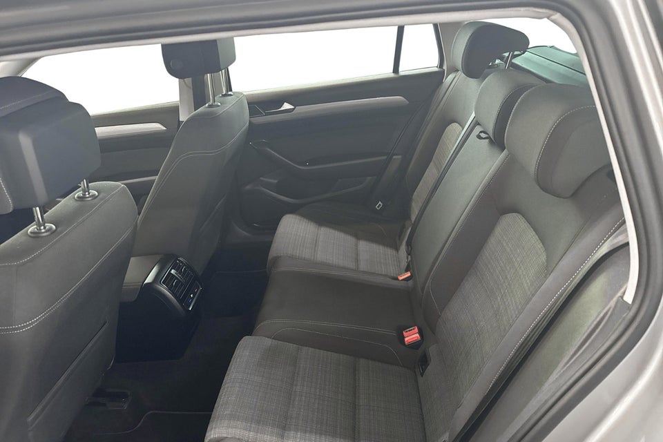 VW Passat 2,0 TSi 190 Business+ Variant DSG 5d