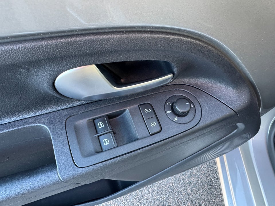 VW Up! 1,0 MPi 60 Move Up! ASG BMT 5d