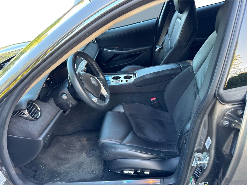 Fisker Karma EcoChic 4d