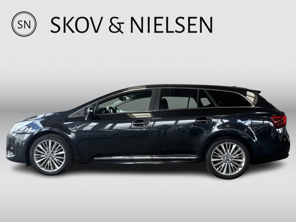 Toyota Avensis 1,8 VVT-i T3 Touring Sports 5d
