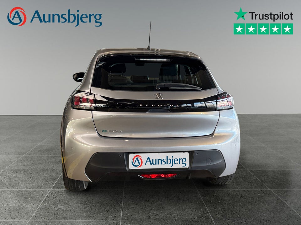 Peugeot e-208 50 Active 5d