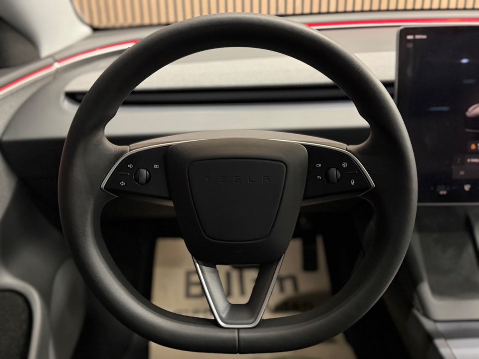 Tesla Model 3 RWD 4d